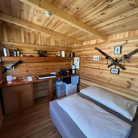 Henrys Cozy Tiny House - Ruhig, Garten, Terrasse Apartman *