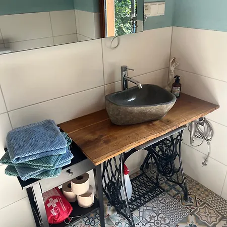 Henrys Cozy Tiny House - Ruhig, Garten, Talblick,