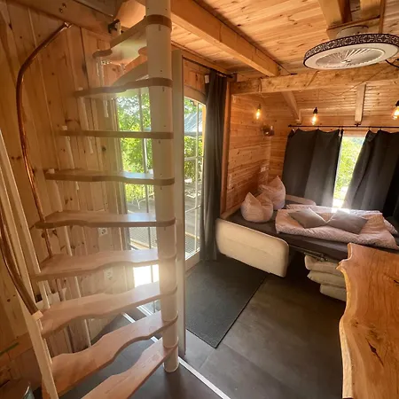 Henrys Cozy Tiny House - Ruhig, Garten, Talblick, شقة *
