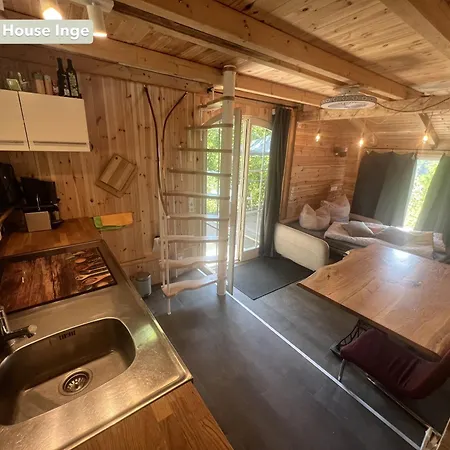 Henrys Cozy Tiny House - Ruhig, Garten, Talblick, 아파트 뷔르츠부르크