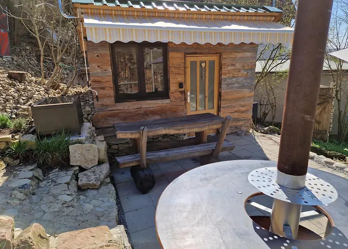 Henrys Cozy Tiny House - Ruhig, Garten, Terrasse * 뷔르츠부르크