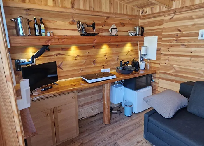 Henrys Cozy Tiny House - Ruhig, Garten, Terrasse Wurzburgo
